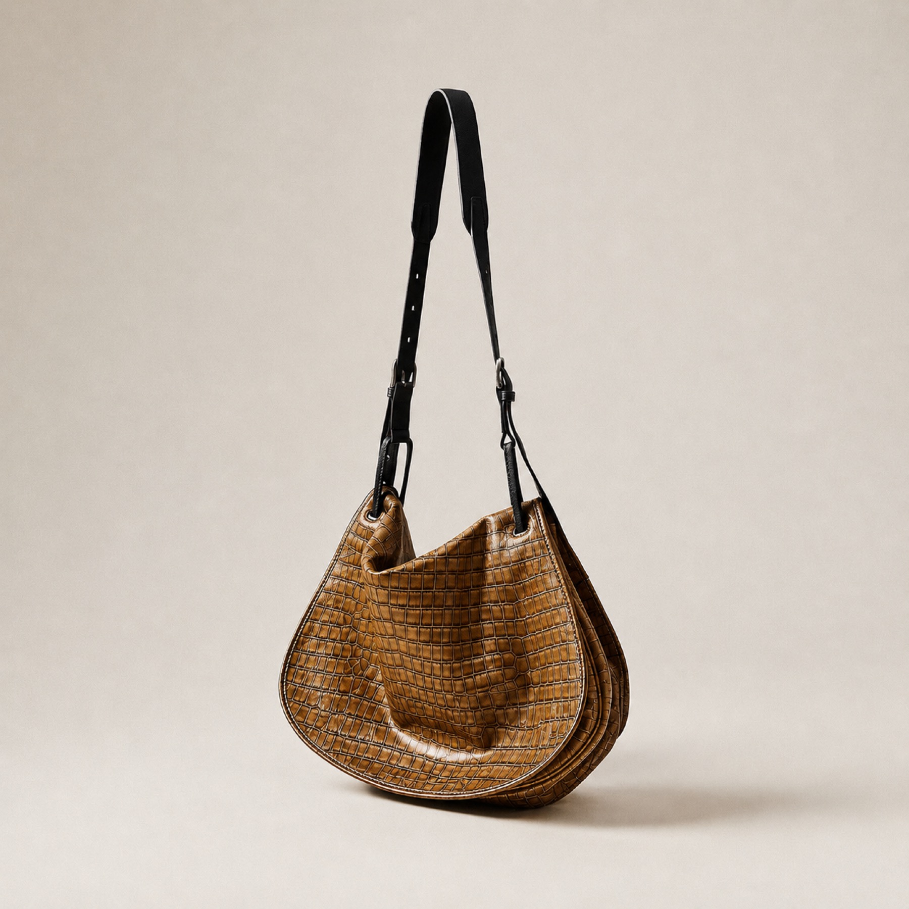 Bronze Croc™ RC-BRONZE soft hobo bag application