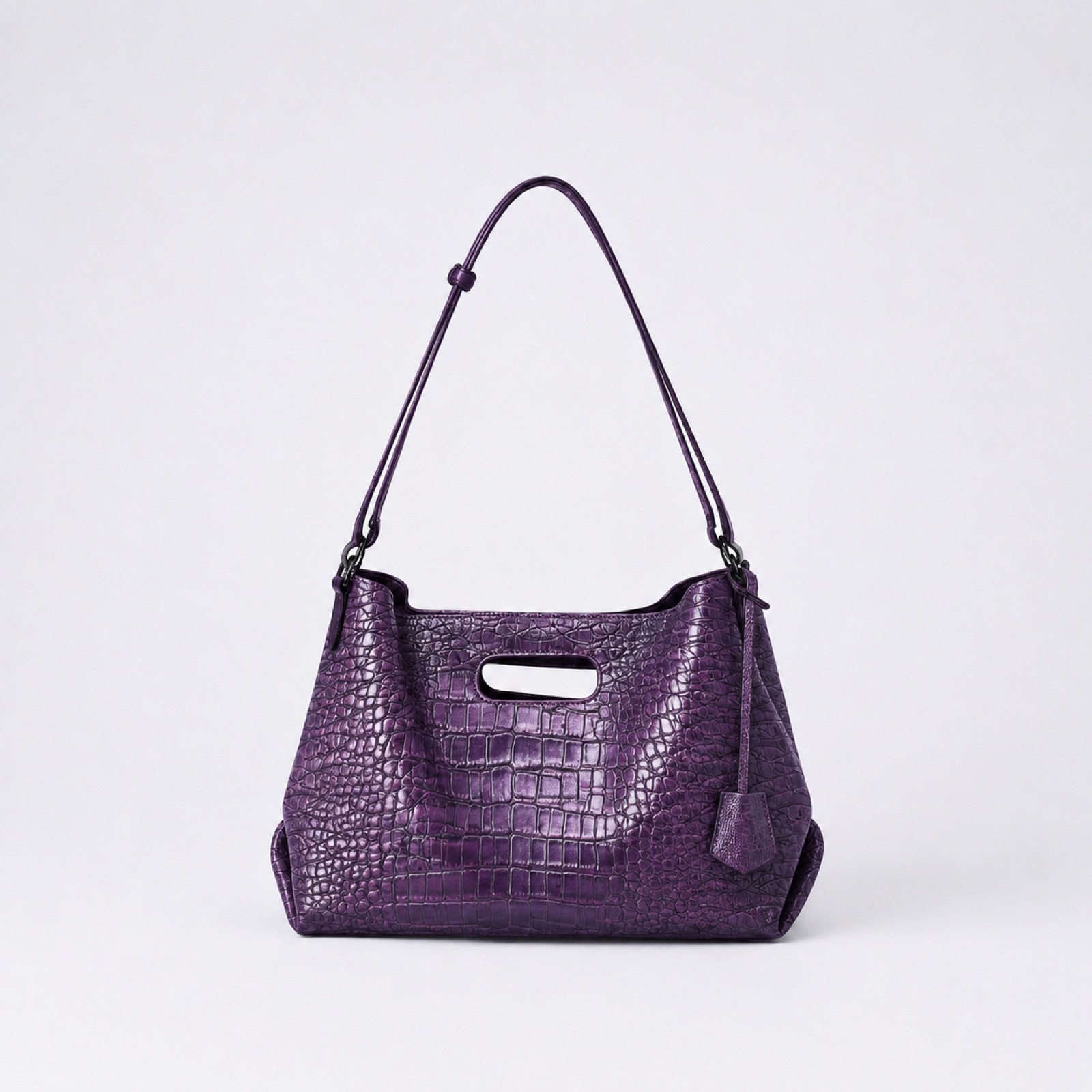 RC-02 Statement Bags application reference